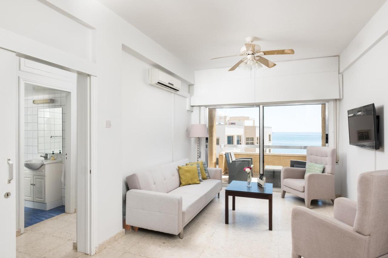 לרנקה Apollon Sea View Beachfront Ap 302 מראה חיצוני תמונה
