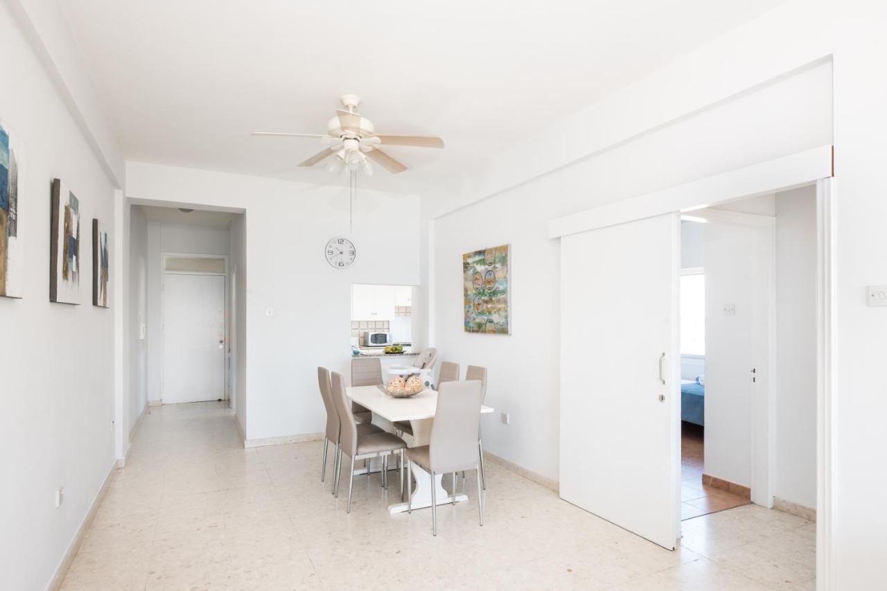 לרנקה Apollon Sea View Beachfront Ap 302 מראה חיצוני תמונה